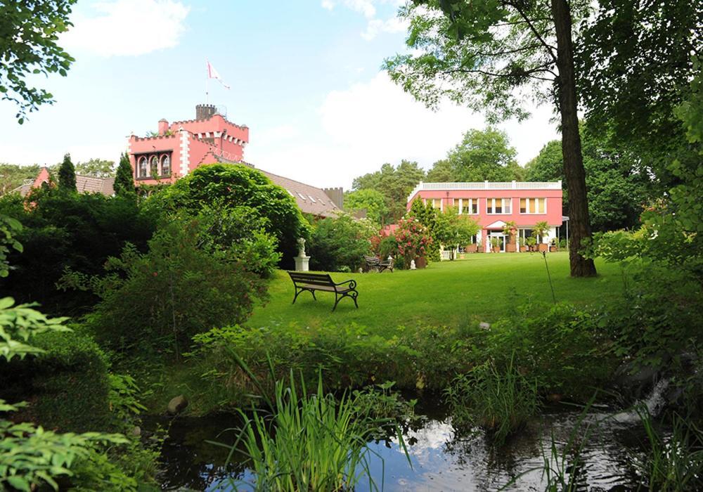 The Lakeside - Burghotel Zu Strausberg Exterior photo
