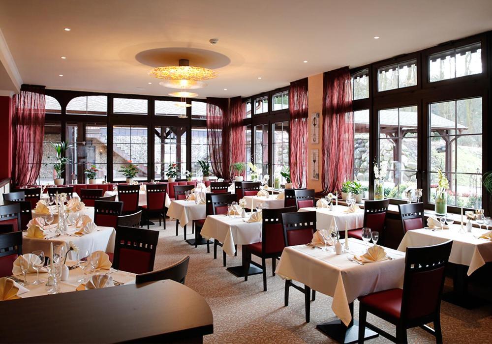The Lakeside - Burghotel Zu Strausberg Exterior photo